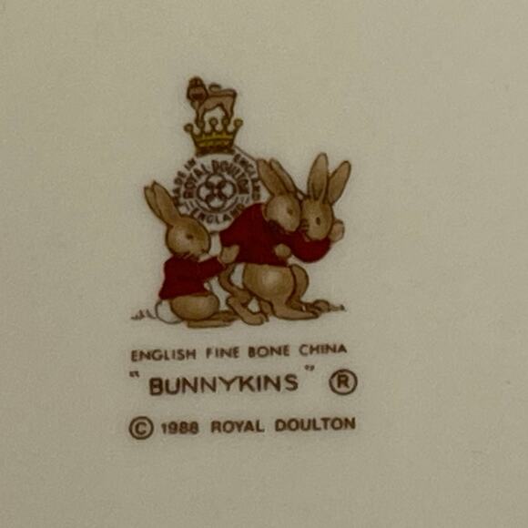 Bunnykins Salad Plate Royal Doulton Dish Bunnies School Gates 8in Tableware VTG - Picture 3 of 11